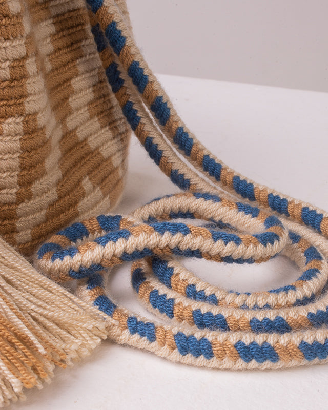 CHILA BAGS Elif handwoven vegan bucket bag, woven strap close up